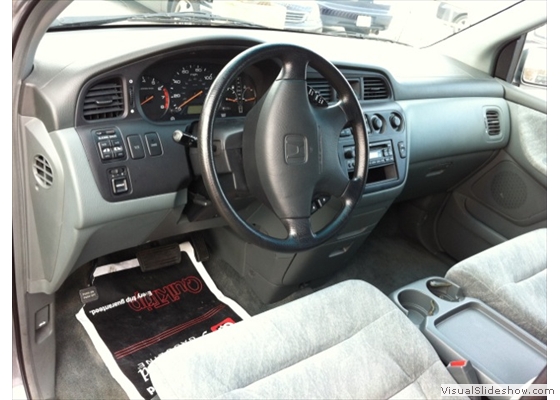 Grey Honda Oddyssy - interior